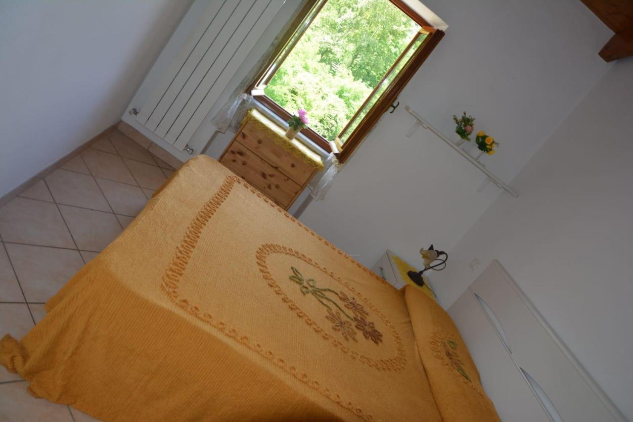 Agriturismo Ghirlanda Norma Rita Carrodano Inferiore Екстер'єр фото