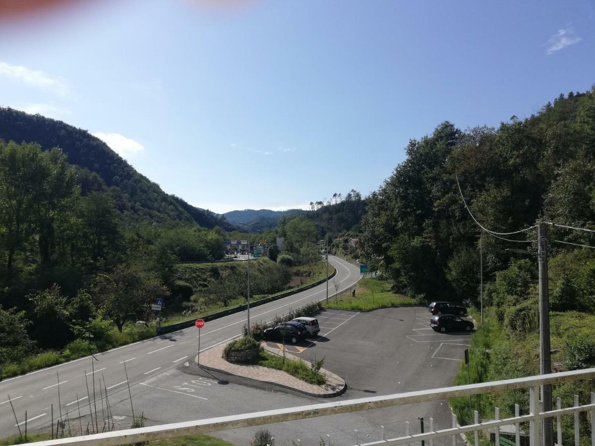 Agriturismo Ghirlanda Norma Rita Carrodano Inferiore Екстер'єр фото